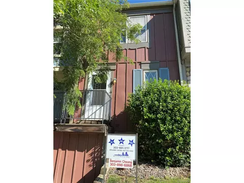 2487 E Nichols Cir, Centennial, CO 80122