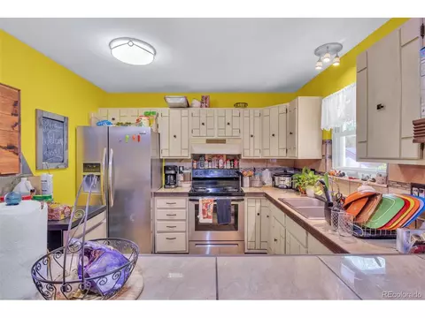 307 Robin, Florence, CO 81226 photo 13