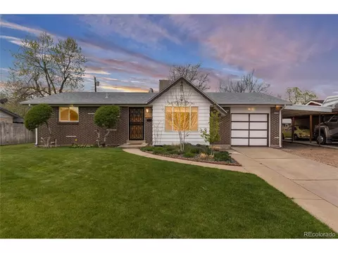 1335 S Zephyr St, Lakewood, CO 80232