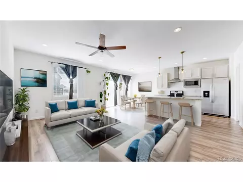 26818 E Maple Ave, Aurora, CO 80018 photo 2