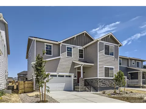 240 S Vandriver Way, Aurora, CO 80018