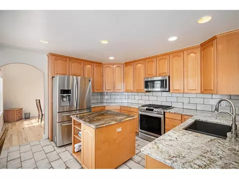 18172 E Adriatic Pl, Aurora, CO 80013 photo 6