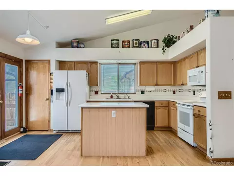 2080 E 97th Pl, Thornton, CO 80229 photo 13