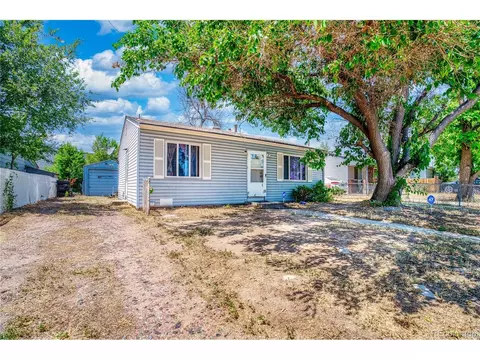 7961 Hollywood St, Commerce City, CO 80022