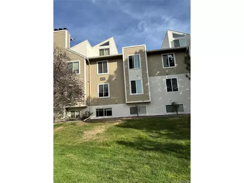 4062 S Atchison Way #201, Aurora, CO 80014
