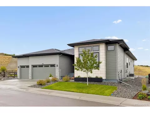 553 Scrubjay Cir, Castle Rock, CO 80104