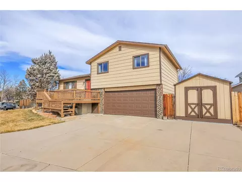 9359 W Lake Dr, Littleton, CO 80123