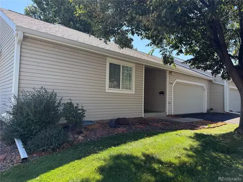 Exterior - 13922 E Linvale Pl, Aurora, CO 80014 photo 3 of 4