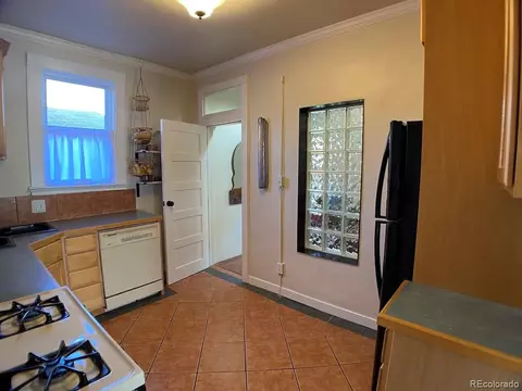 1821 E 30th Ave, Denver, CO 80205 photo 18