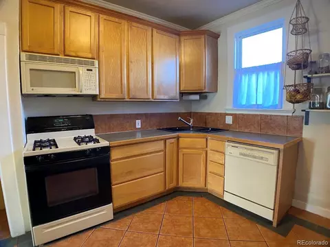 1821 E 30th Ave, Denver, CO 80205 photo 19