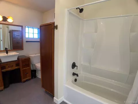 1821 E 30th Ave, Denver, CO 80205 photo 11