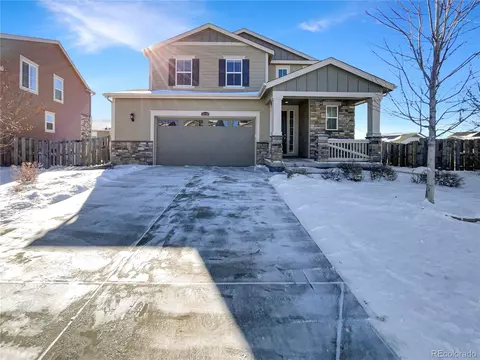 26226 E Canal Pl, Aurora, CO 80018