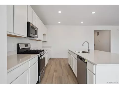 24740 E 39th Ave, Aurora, CO 80019 photo 13