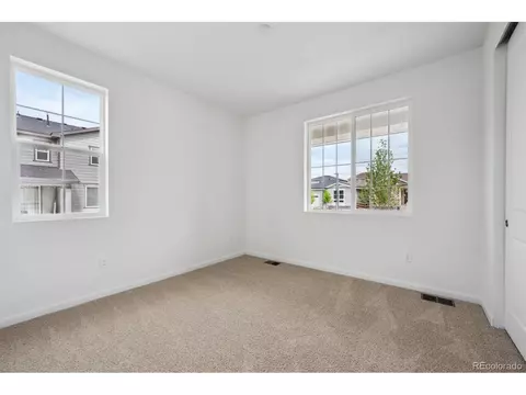 24740 E 39th Ave, Aurora, CO 80019 photo 4