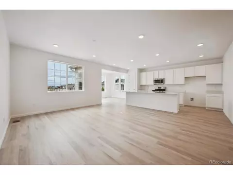 24740 E 39th Ave, Aurora, CO 80019 photo 10