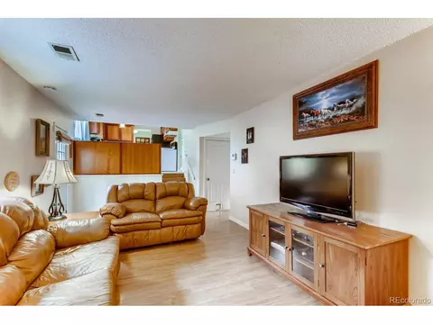 18693 E Lehigh Ave, Aurora, CO 80013 photo 8