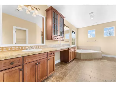 24572 Easter Pl, Aurora, CO 80016 photo 27