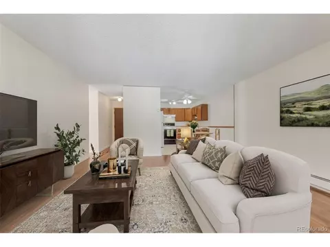 3164 S Wheeling Way #211-102, Aurora, CO 80014
