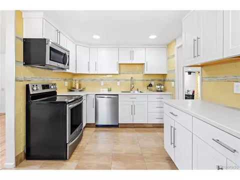 5325 W 5th Ave, Lakewood, CO 80226