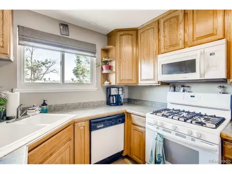 3405 S Jasper Ct, Aurora, CO 80013 photo 13