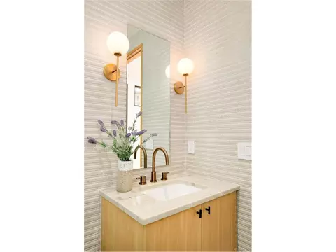 334 Steele St, Denver, CO 80206 photo 33