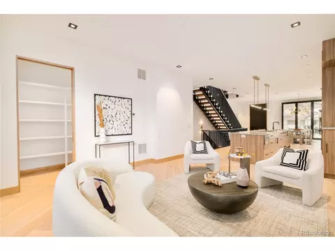 334 Steele St, Denver, CO 80206 photo 18