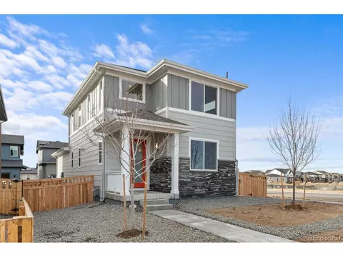 5927 N Liverpool St, Aurora, CO 80019