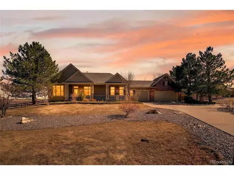 580 Columbine Dr, Bennett, CO 80102