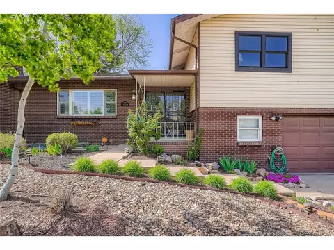 11091 E Harvard Dr, Aurora, CO 80014 photo 3