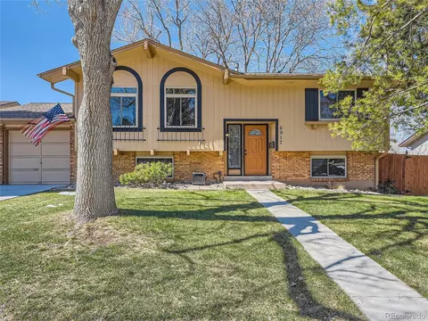 6917 S Spruce Dr W Dr, Centennial, CO 80112