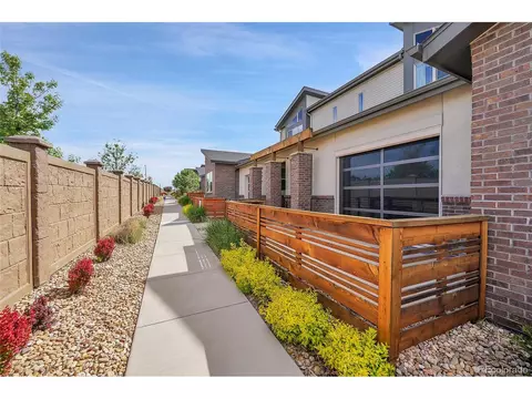 19590 E Sunset Cir, Aurora, CO 80015 photo 39