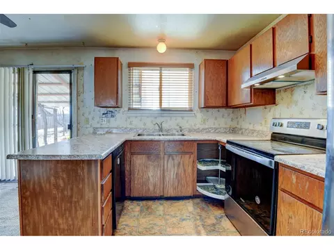 Undisclosed, Denver, CO 80239 photo 8