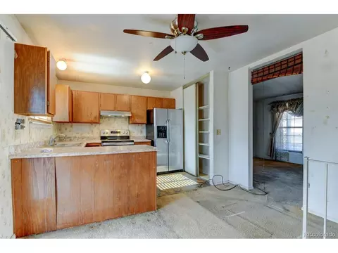Undisclosed, Denver, CO 80239 photo 16
