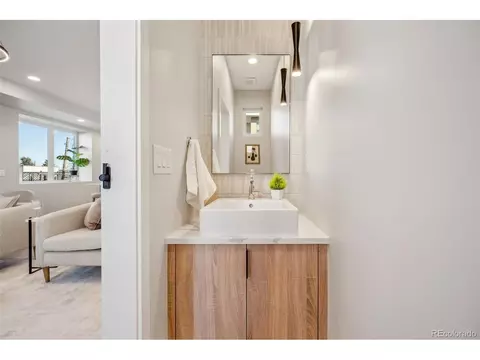 Bath - 2330 Eliot St #5, Denver, CO 80211 photo 5 of 6
