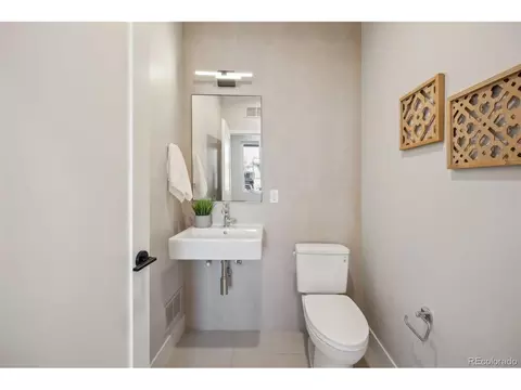Bath - 2330 Eliot St #5, Denver, CO 80211 photo 1 of 6