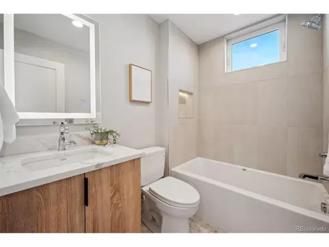 Bath - 2330 Eliot St #5, Denver, CO 80211 photo 3 of 6