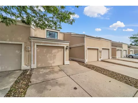6925 Gayle Lyn Ln, Colorado Springs, CO 80919