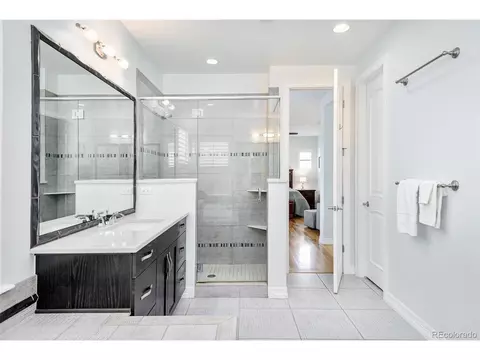 8705 E 34th Pl, Denver, CO 80238 photo 17