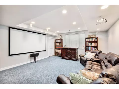 8705 E 34th Pl, Denver, CO 80238 photo 31