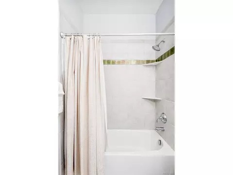 8705 E 34th Pl, Denver, CO 80238 photo 22