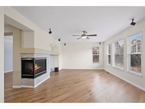21080 E Jefferson Cir, Aurora, CO 80013 photo 4
