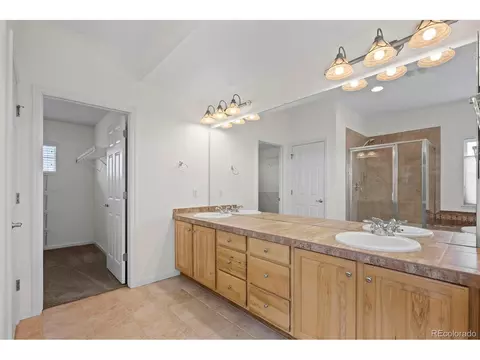 21080 E Jefferson Cir, Aurora, CO 80013 photo 16