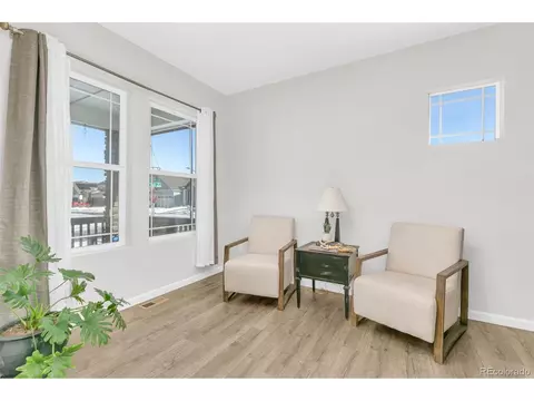 27992 E 7th Pl, Aurora, CO 80018 photo 6