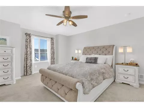 27992 E 7th Pl, Aurora, CO 80018 photo 16