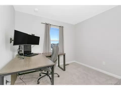 27992 E 7th Pl, Aurora, CO 80018 photo 24