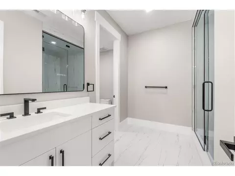 Bath - Undisclosed, Centennial, CO 80016 photo 6 of 9