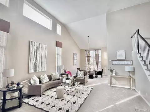 887 Shadowstone Dr, Highlands Ranch, CO 80129