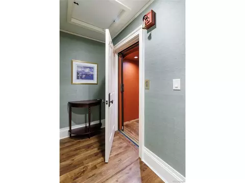 559 N Williams St, Denver, CO 80218 photo 32
