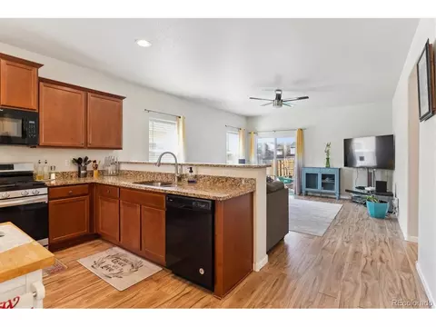 9533 Cherry Ln, Thornton, CO 80229 photo 6