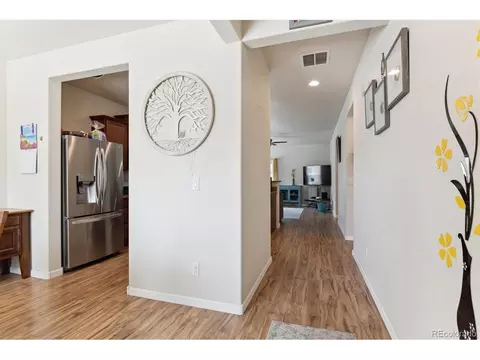 9533 Cherry Ln, Thornton, CO 80229 photo 3